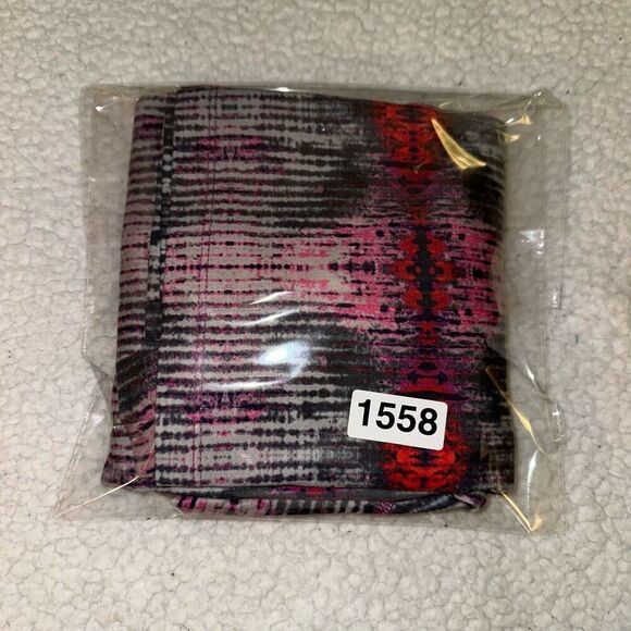 Nike Pro Combat Womens Pink Red Black Abstract Quarter Zip Medium EUC - Picture 13 of 13